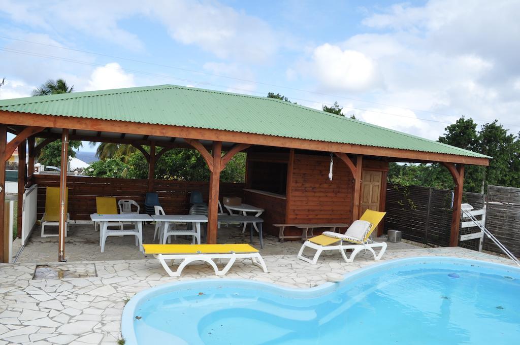 Hotel Domaine De Portland Le Moule Esterno foto